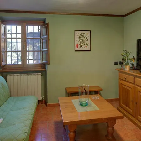 Collealceppo - Residenza Selvadonia - Piscina Panoramica, 13 Km. Dal Mare * Montemagno (Lucca)