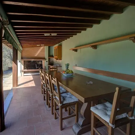 Collealceppo - Residenza Selvadonia - Piscina Panoramica, 13 Km. Dal Mare * Montemagno (Lucca)